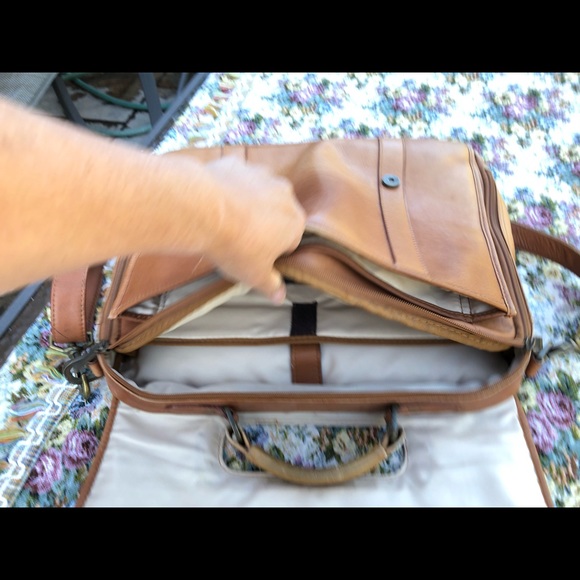 Claire Chase Genuine  Leather Messenger - Picture 7 of 10